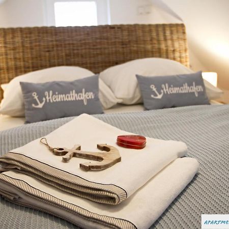 Tolles Studio Apartment In Tossens Fuer Junge Paare Dış mekan fotoğraf